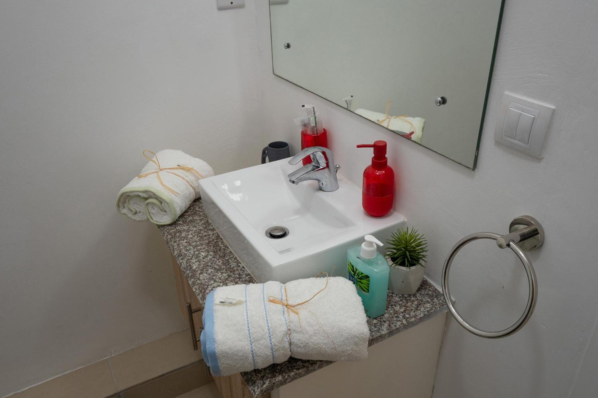 Luxury Beachfront Duplex, Coin De Mire View / 3Bed Cap Malheureux Extérieur photo