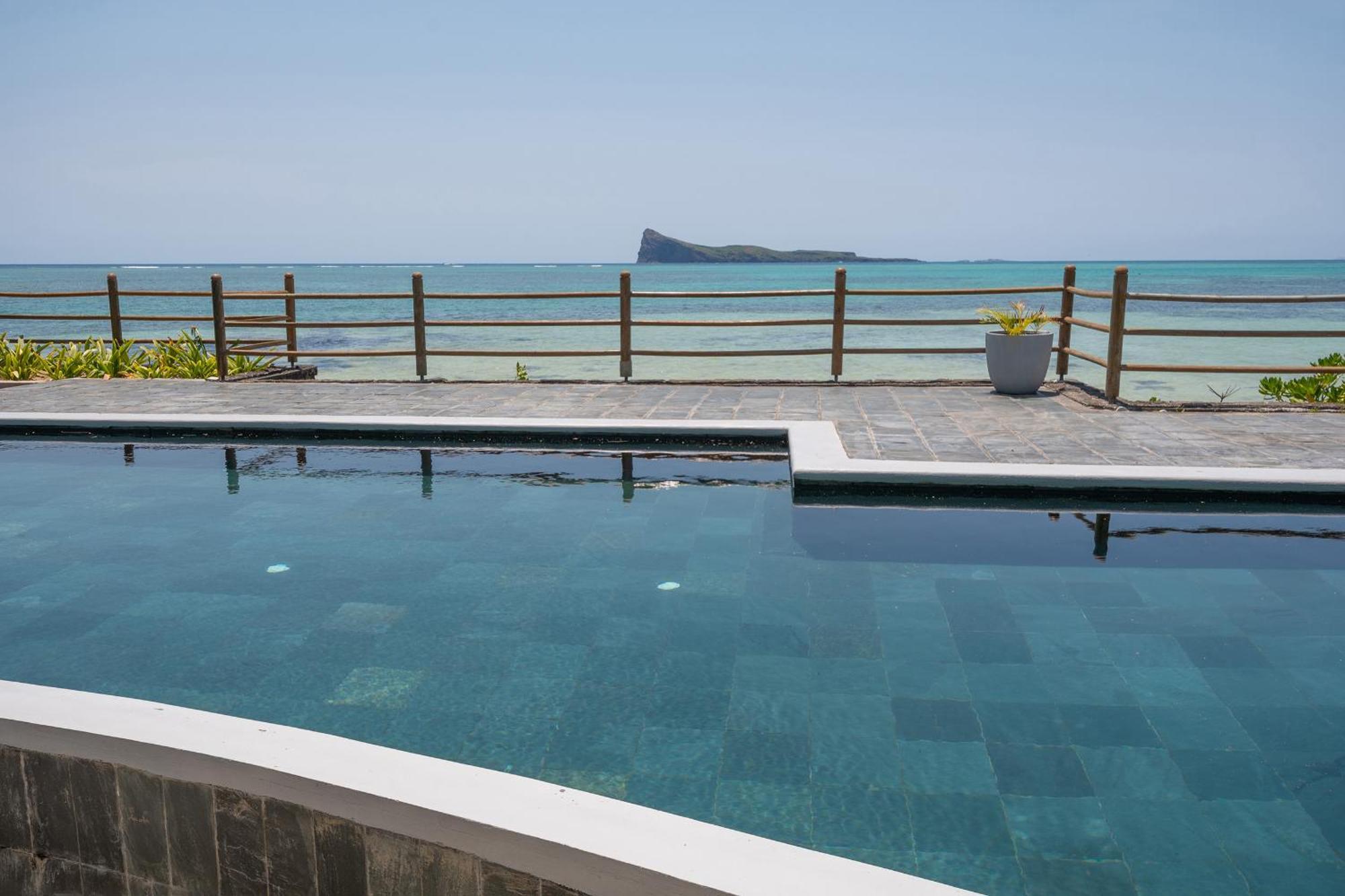 Luxury Beachfront Duplex, Coin De Mire View / 3Bed Cap Malheureux Extérieur photo