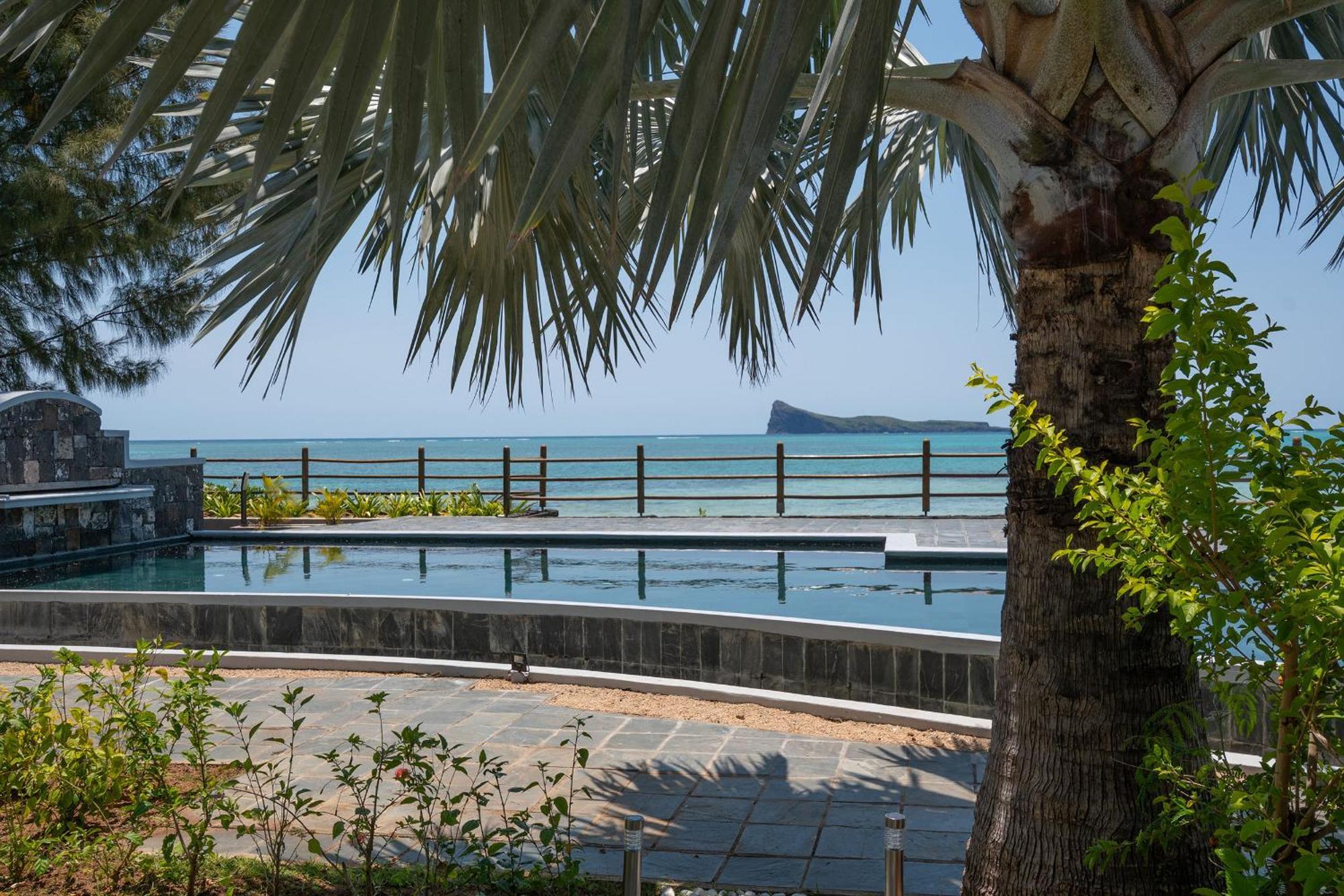 Luxury Beachfront Duplex, Coin De Mire View / 3Bed Cap Malheureux Extérieur photo