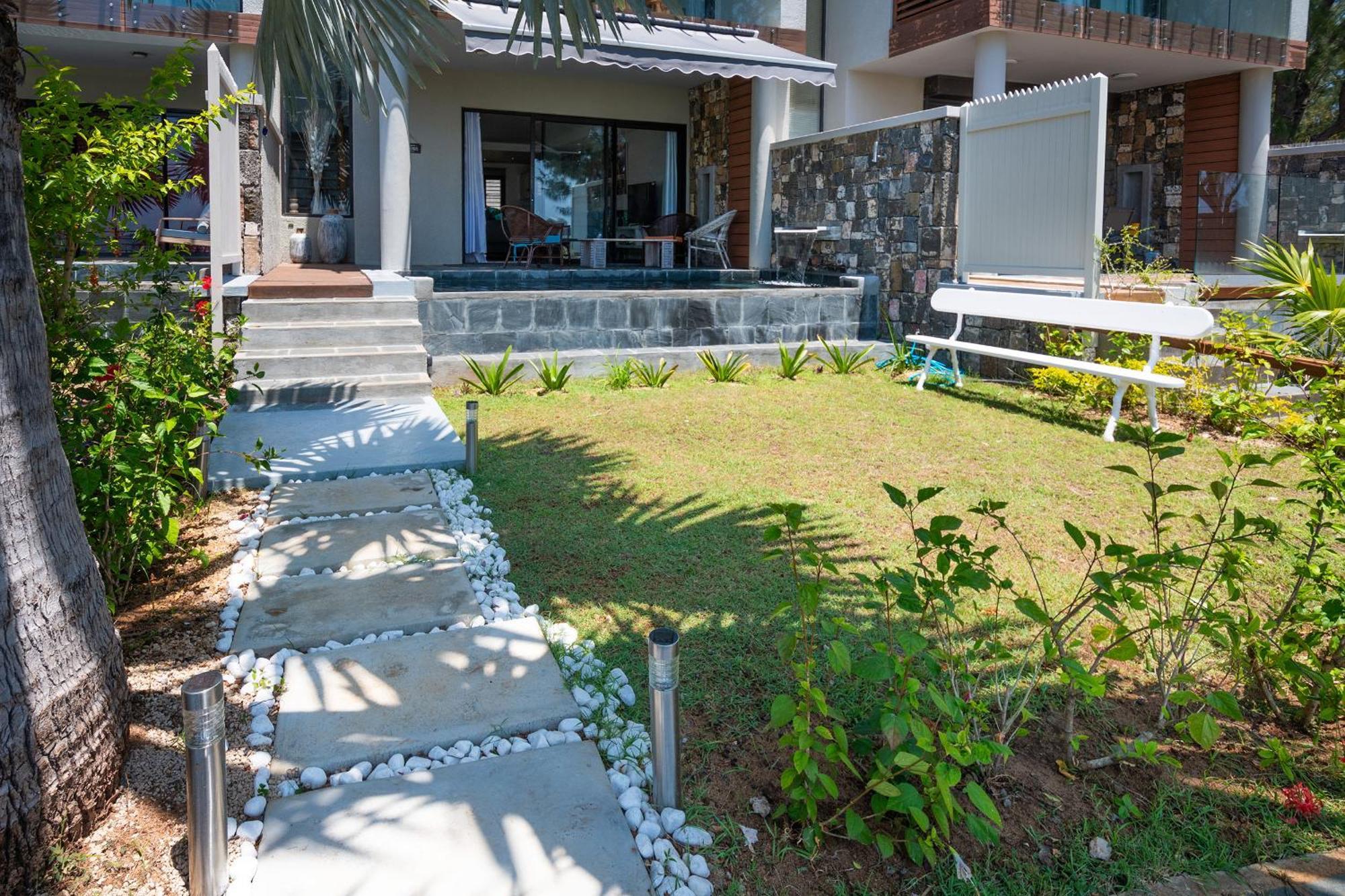 Luxury Beachfront Duplex, Coin De Mire View / 3Bed Cap Malheureux Extérieur photo